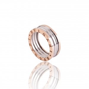Каблучка Bulgari з червоного і білого золота. Артикул: 2053415. Вага: 5,82 г 